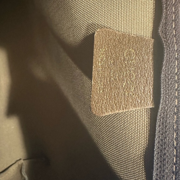 Authentic Gucci Brown Monogram clutch Bag - Picture 6 of 7